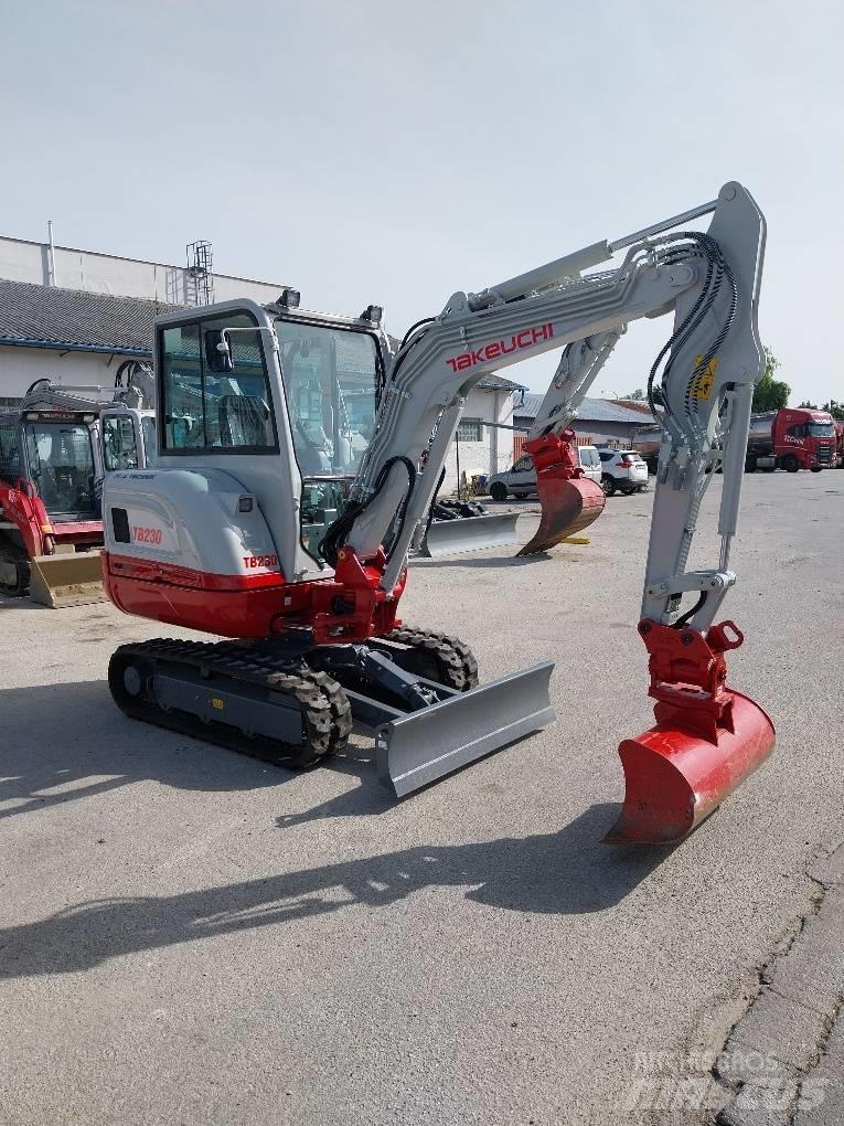 Takeuchi TB230 Mini excavatoare < 7t