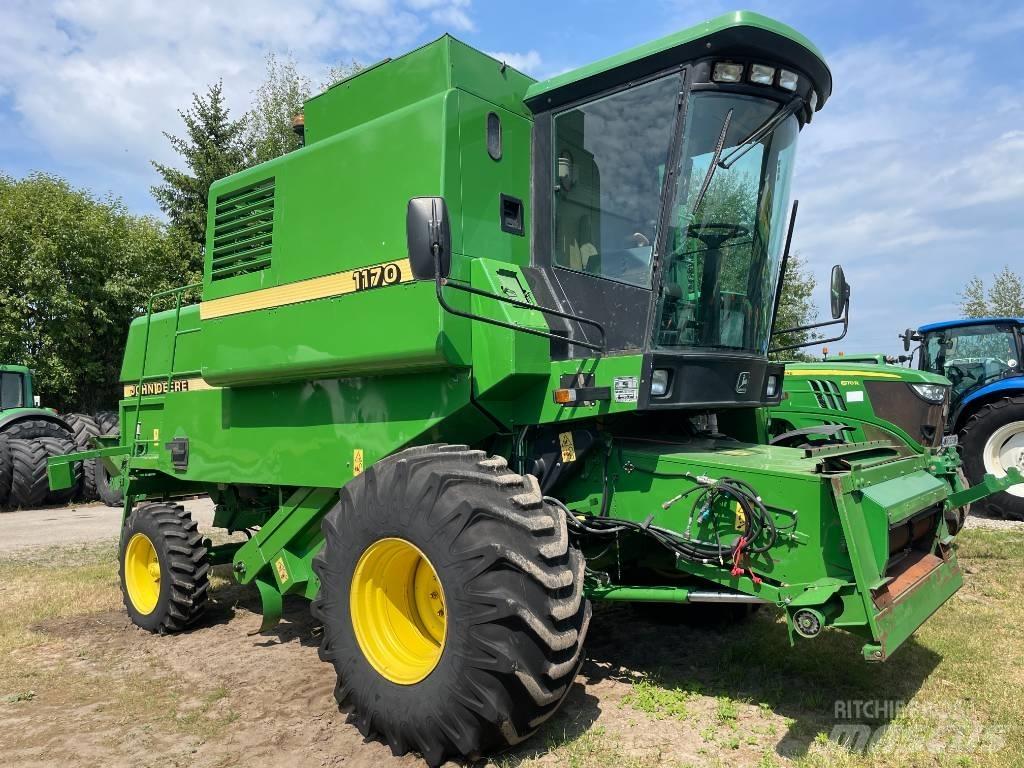 John Deere 1170 Combine de secerat