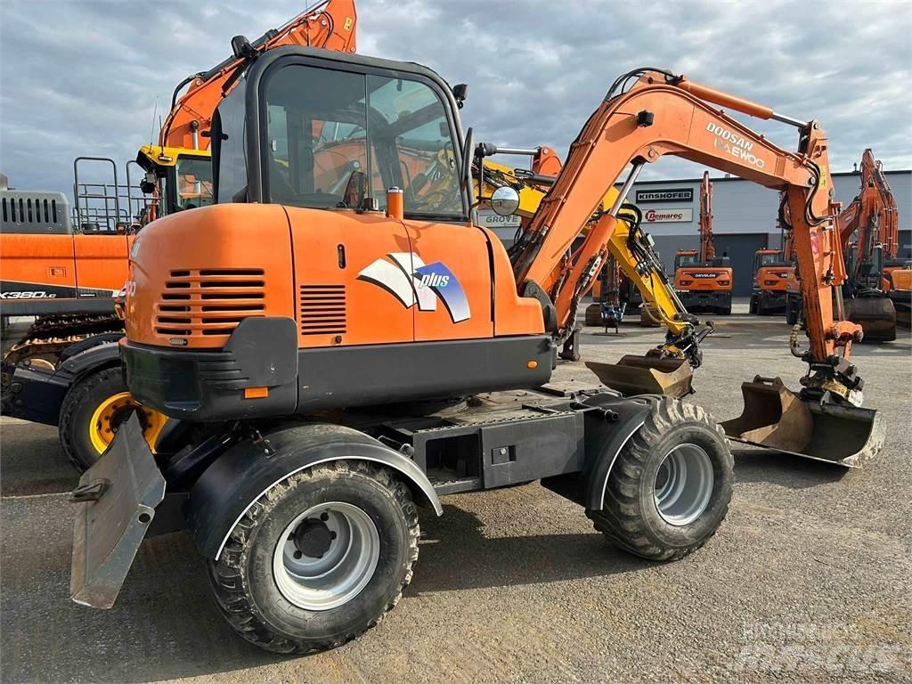 Doosan 55w Excavatoare cu roti