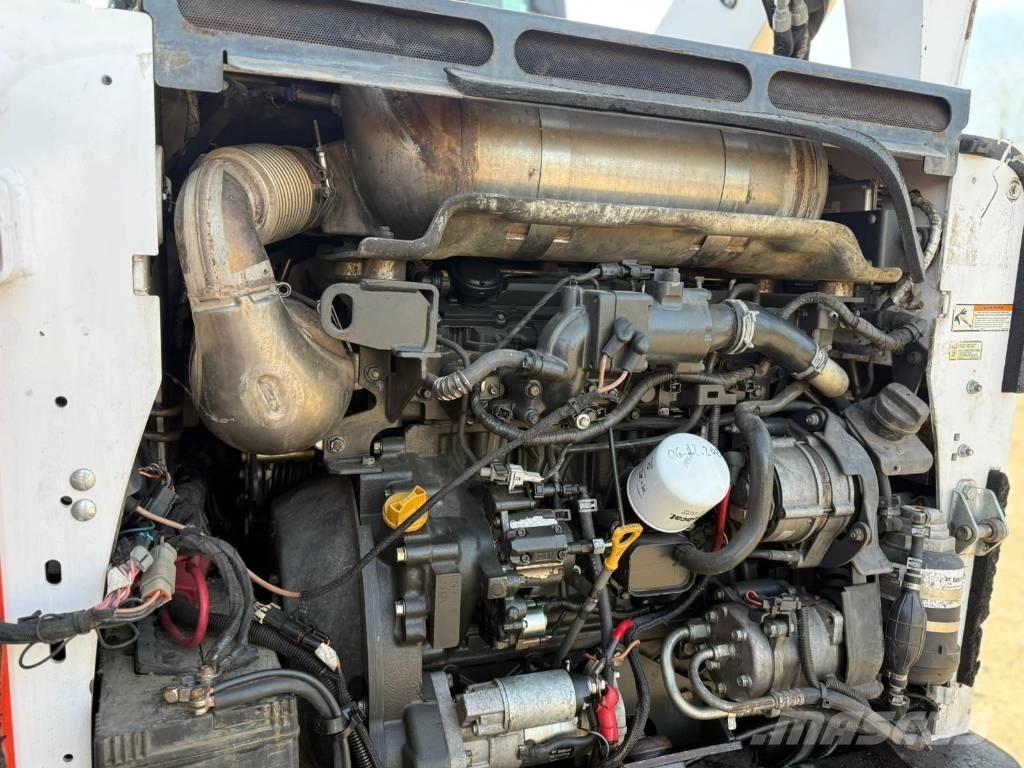 Bobcat T 770 Încarcatoare cu excavator