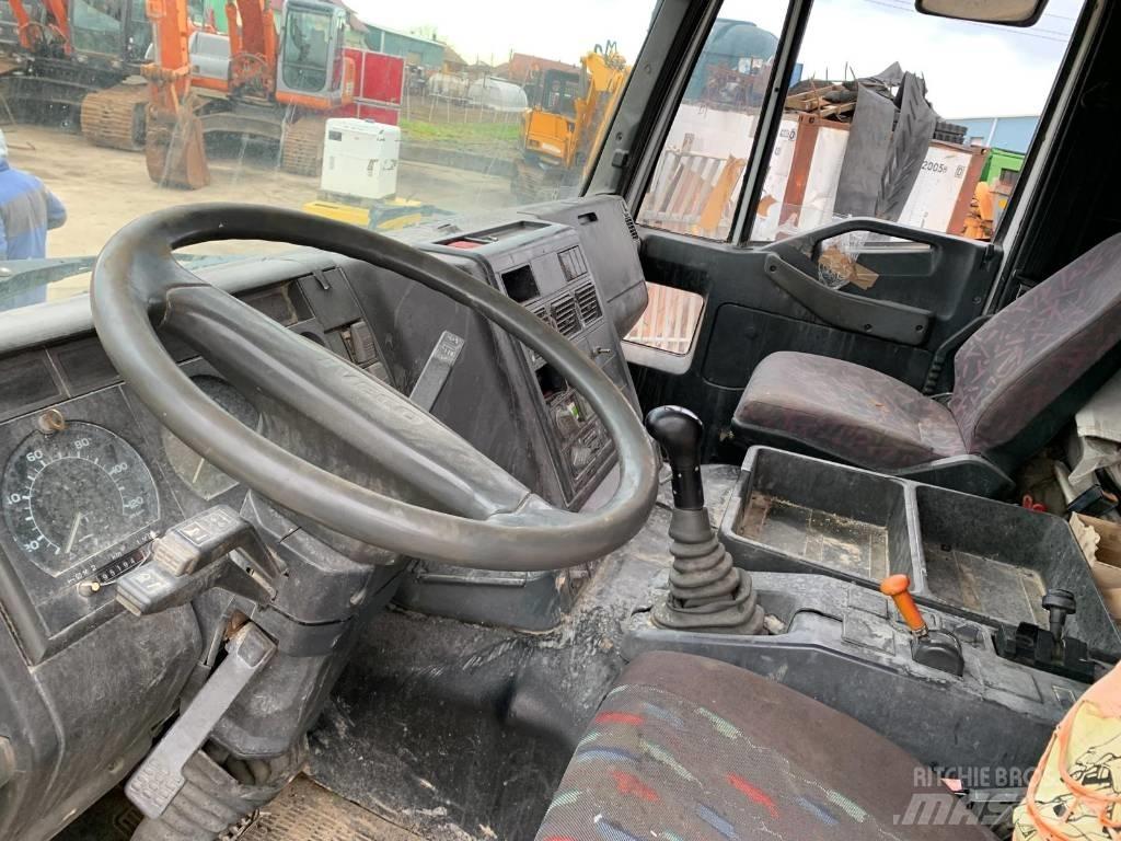 Iveco Eurotech Autobasculanta
