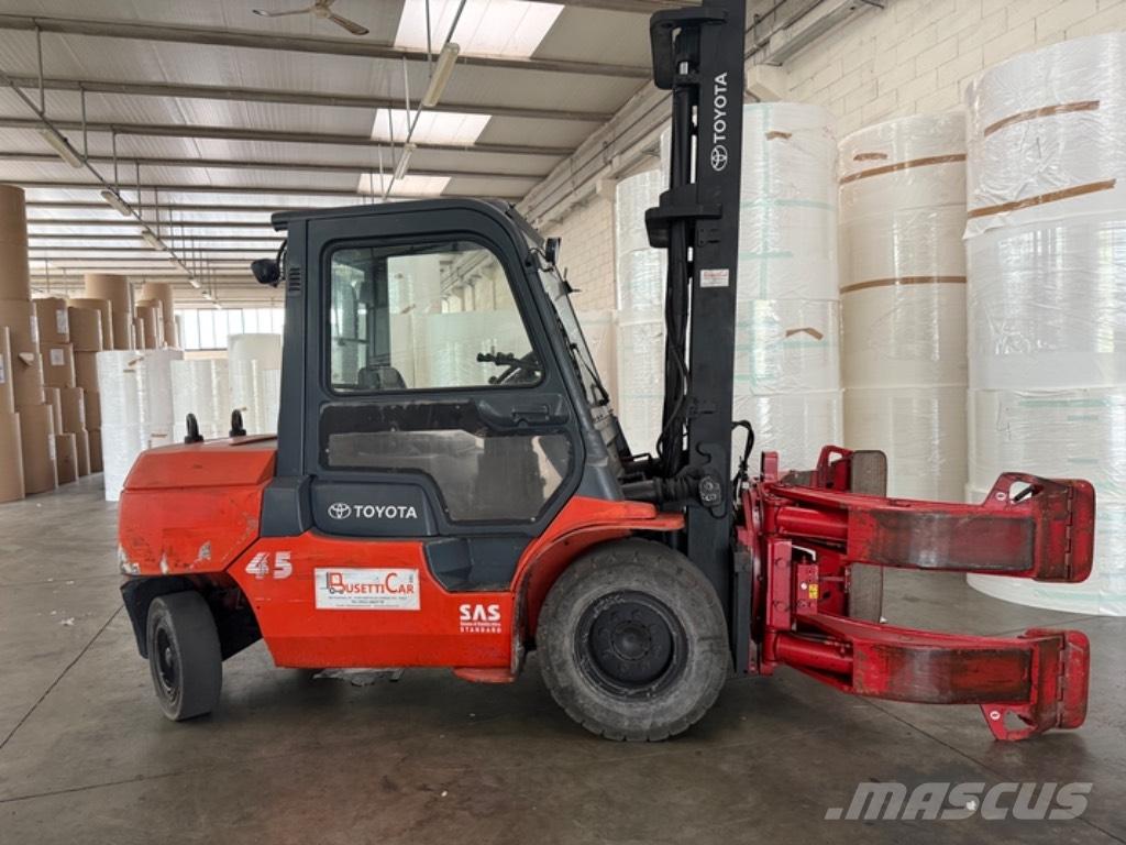 Toyota 02-7 FD 40 Stivuitor diesel