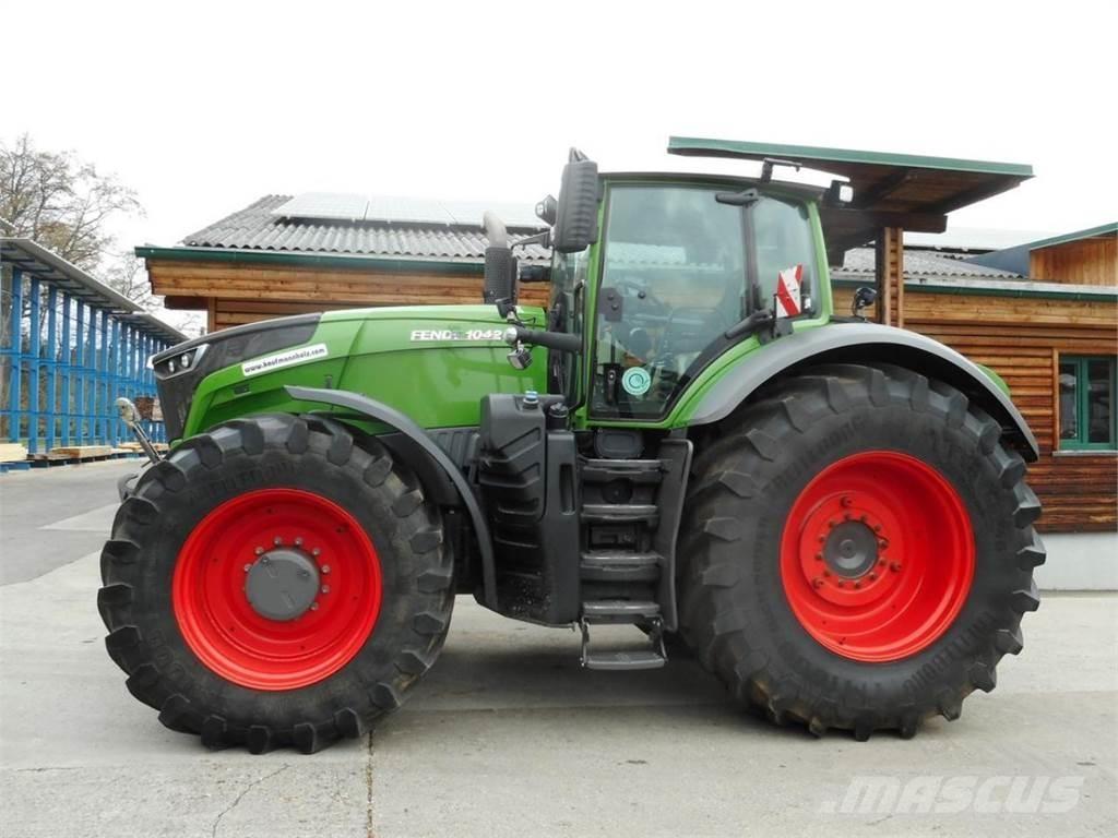 Fendt 1042 vario Tractoare