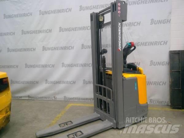 Jungheinrich ERC 212 Transpaleti autopropulsanti
