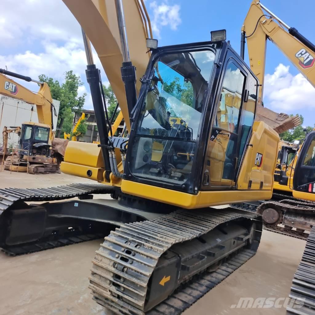 CAT 320 Excavatoare pe șenile
