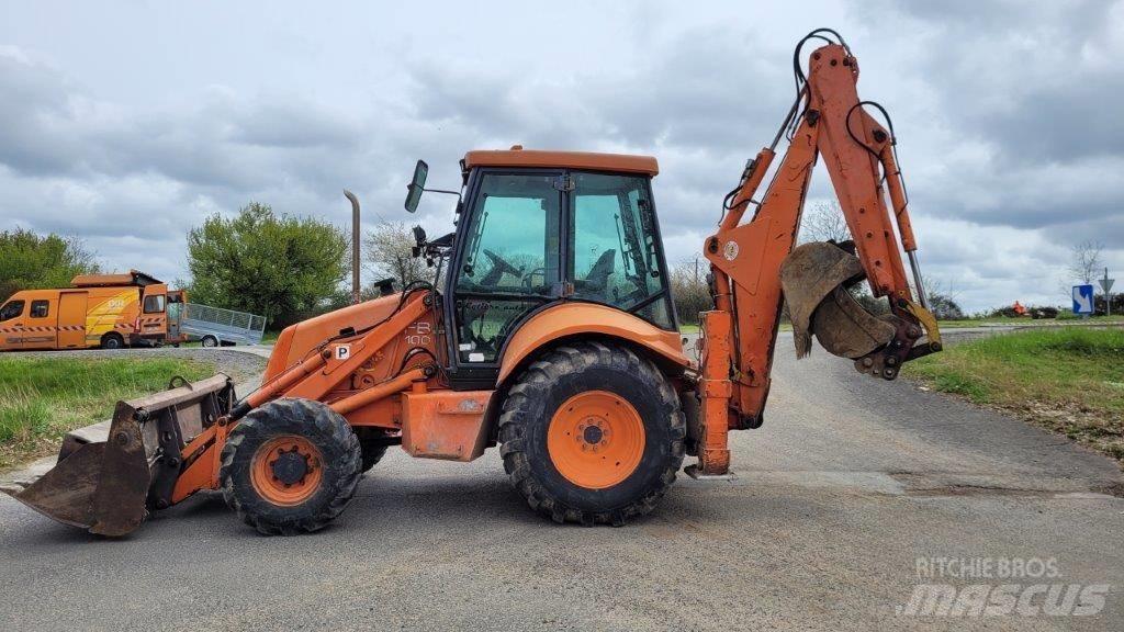 Fiat-Hitachi FB 100 Buldoexcavatoare