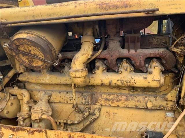 CAT D 8 K Buldozere pe senile