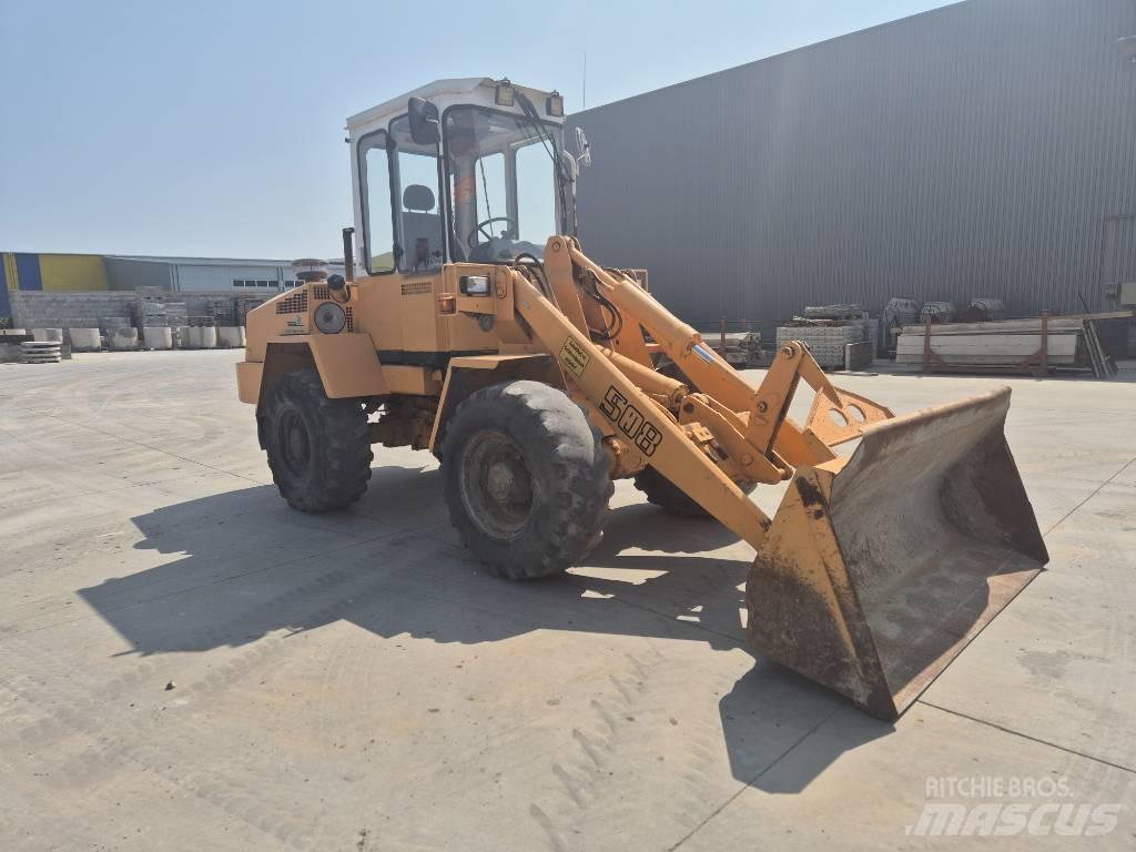 Liebherr 508 Incarcator pe pneuri