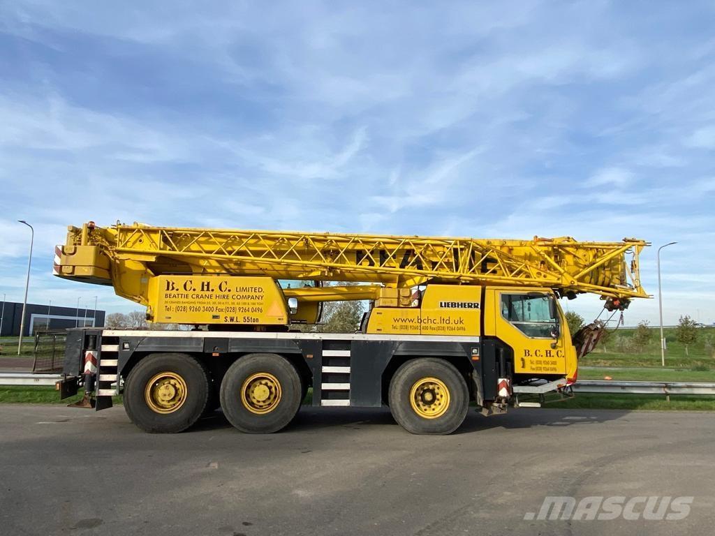 Liebherr LTM1055/1 Macara pentru orice teren