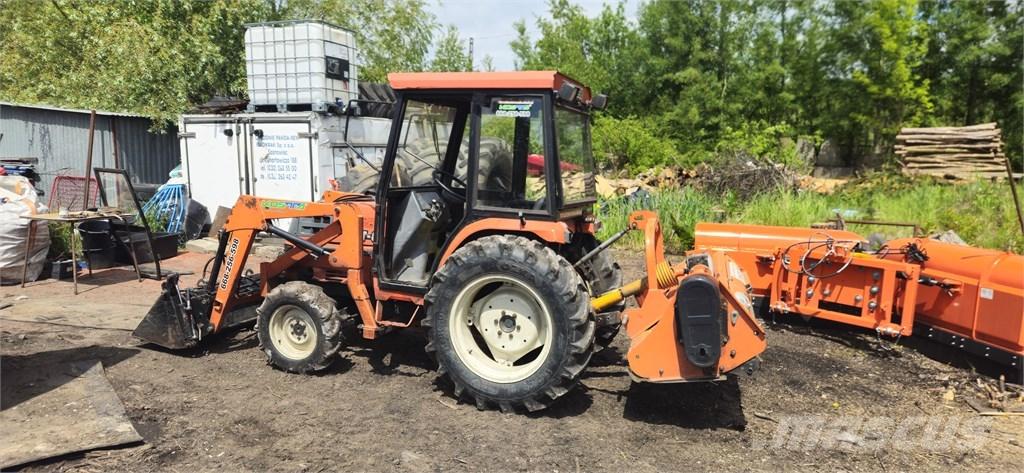 Kubota GT26 Tractoare compacte