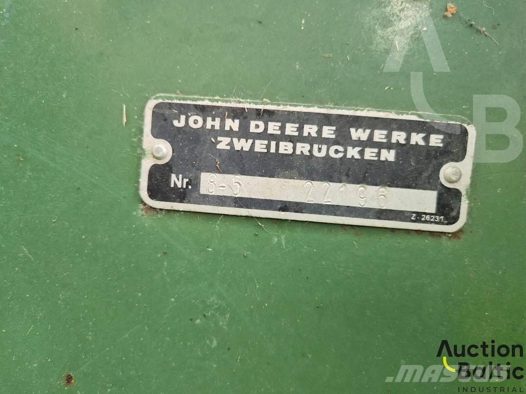 John Deere 935 Combine de secerat
