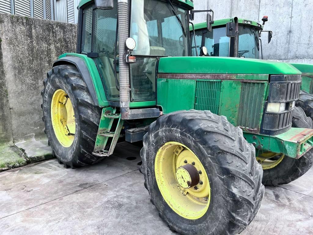 John Deere 6610 Tractoare