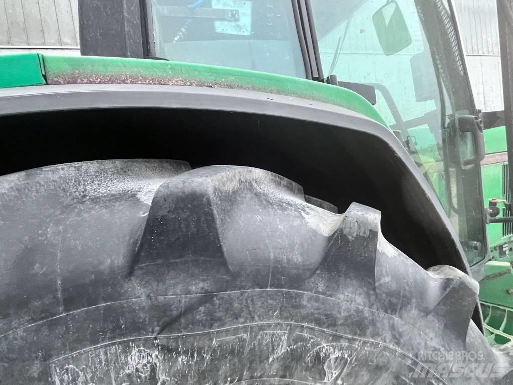 John Deere 6610 Tractoare