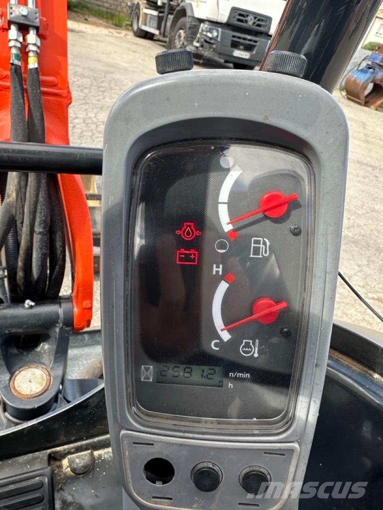 Kubota U 27-4 Mini excavatoare < 7t