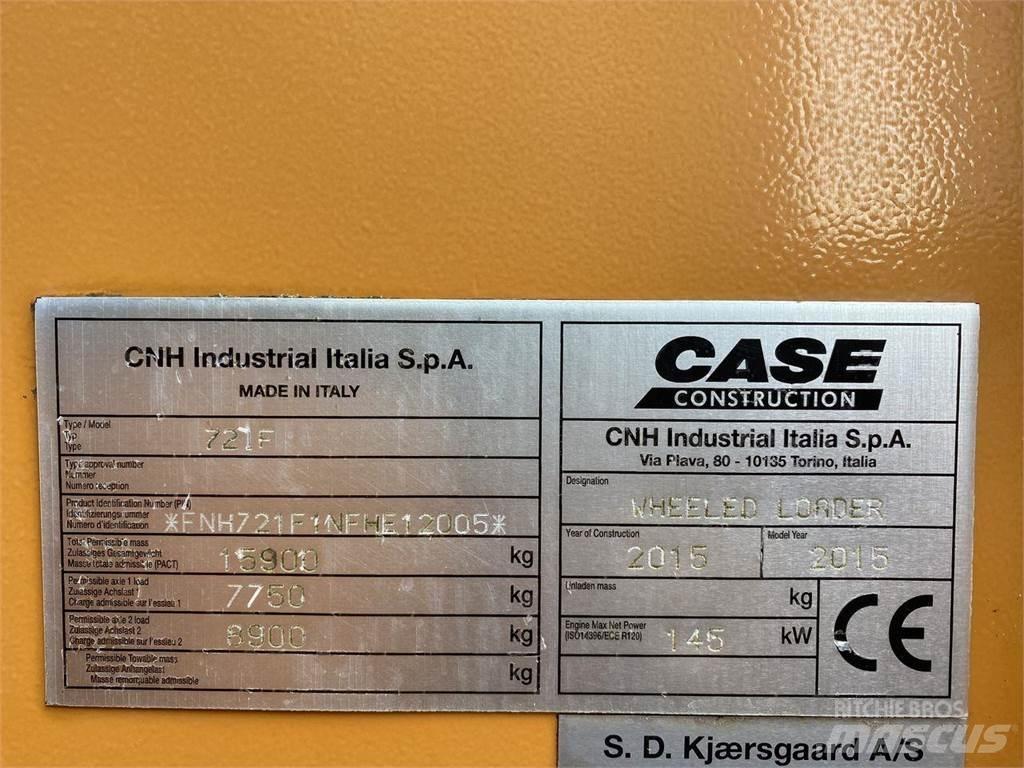 CASE 721F Incarcator pe pneuri