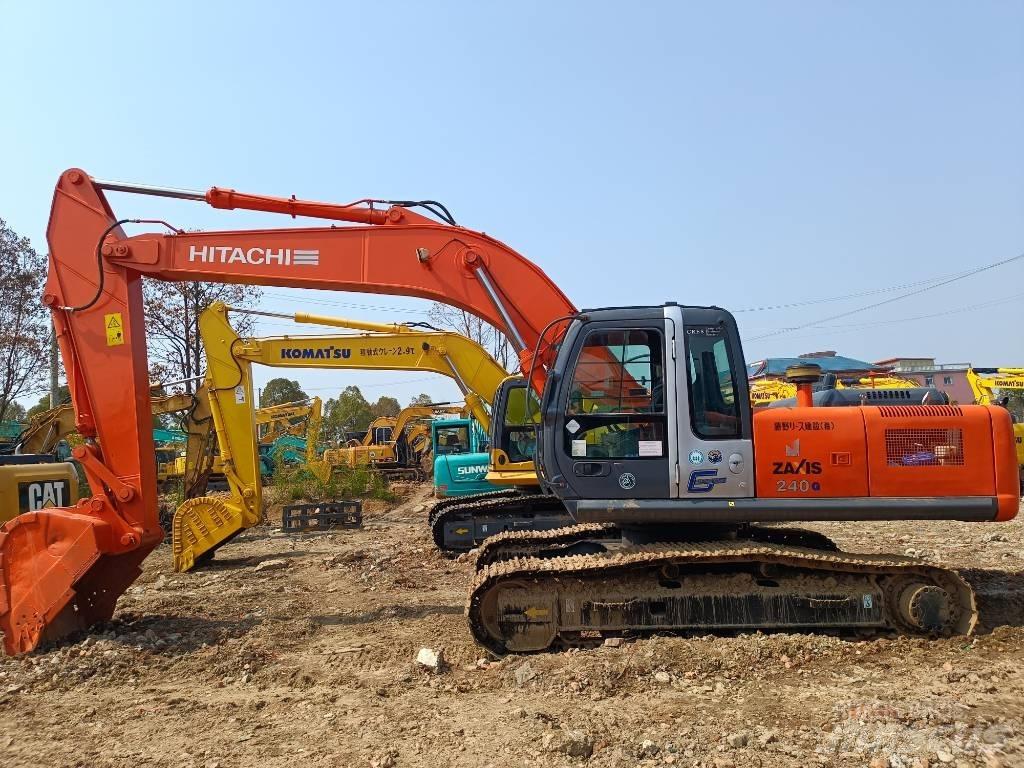 Hitachi ZX 240 Excavatoare pe șenile

