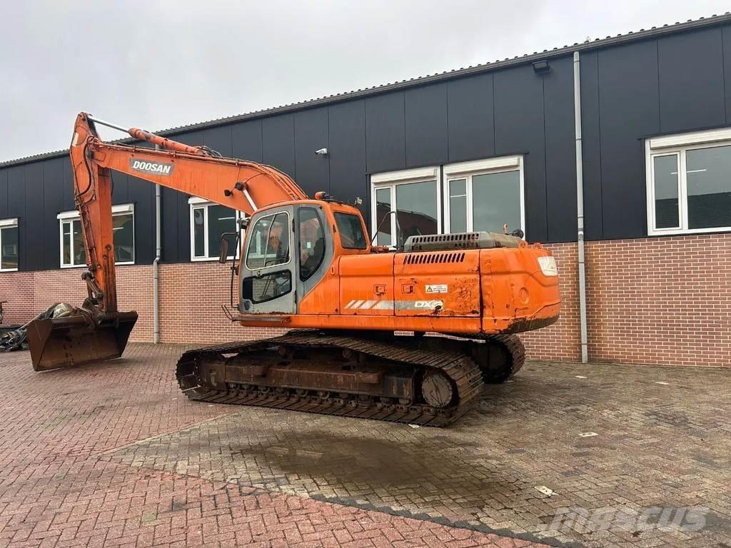 Doosan DX255LC Excavatoare pe șenile
