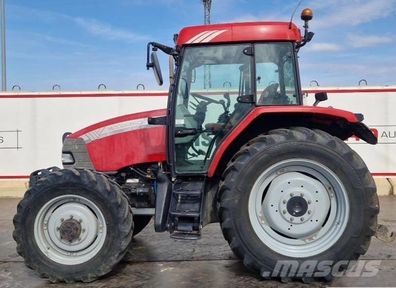 McCormick MC105 Tractoare
