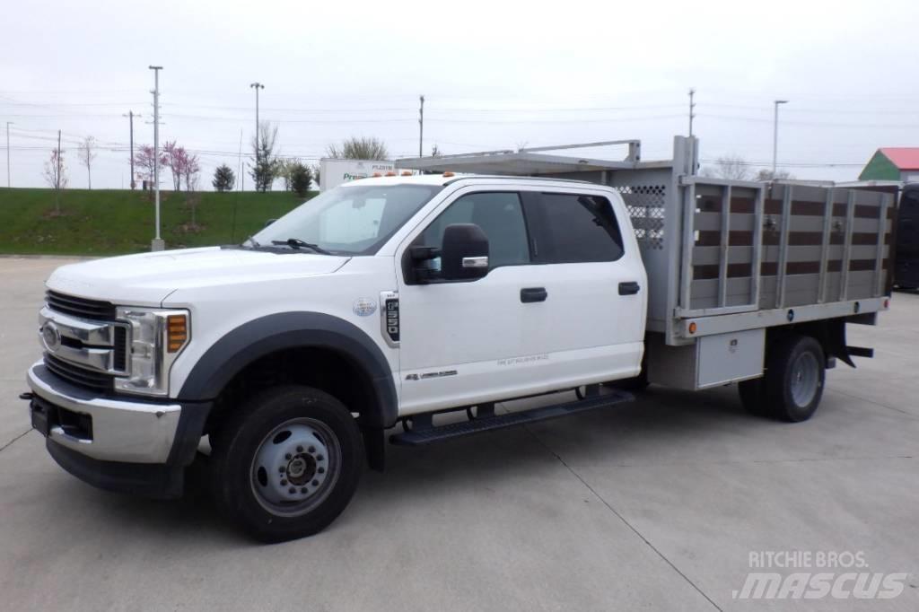 Ford F 550 XLT SD Camioane platforma/prelata