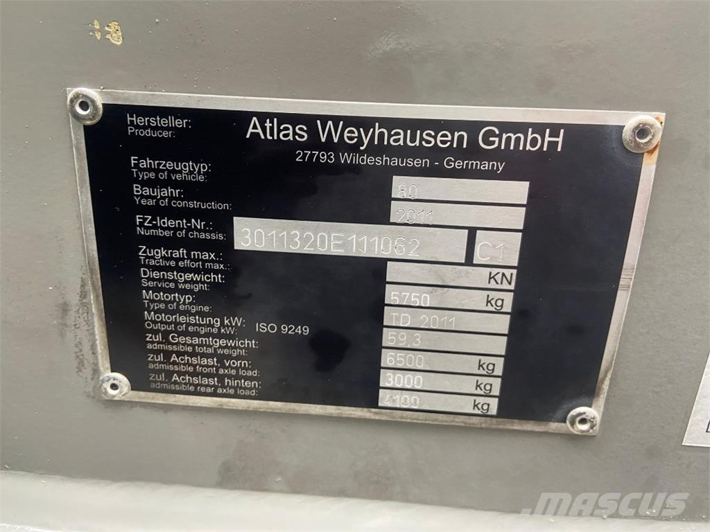 Atlas 80 Incarcator pe pneuri