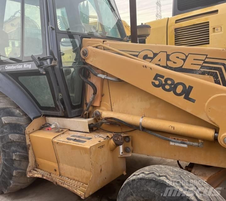 CASE 580 L Buldoexcavatoare