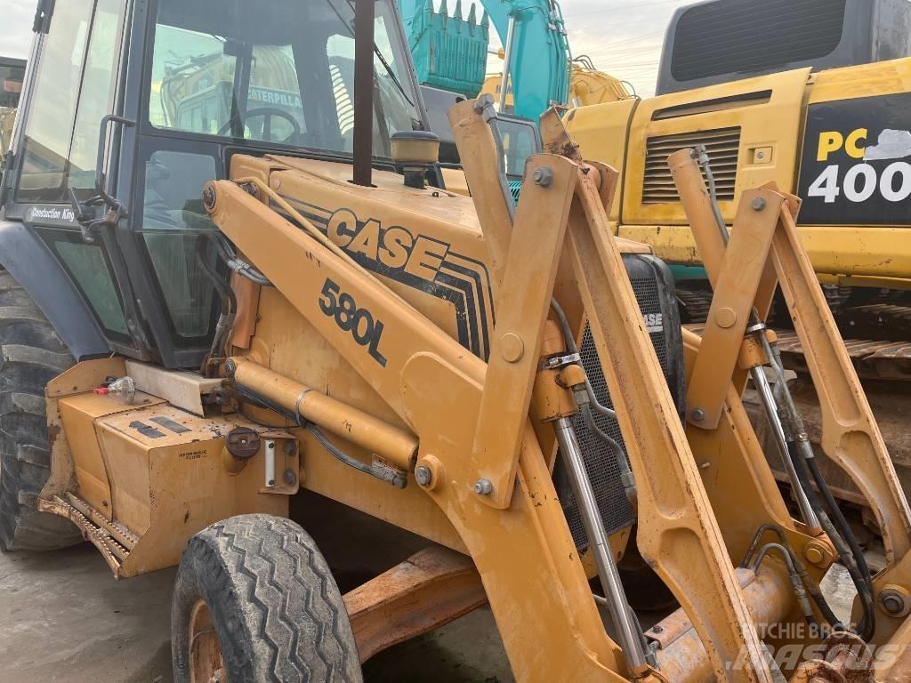 CASE 580 L Buldoexcavatoare