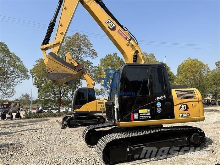CAT 313D2GC Excavatoare 7t - 12t