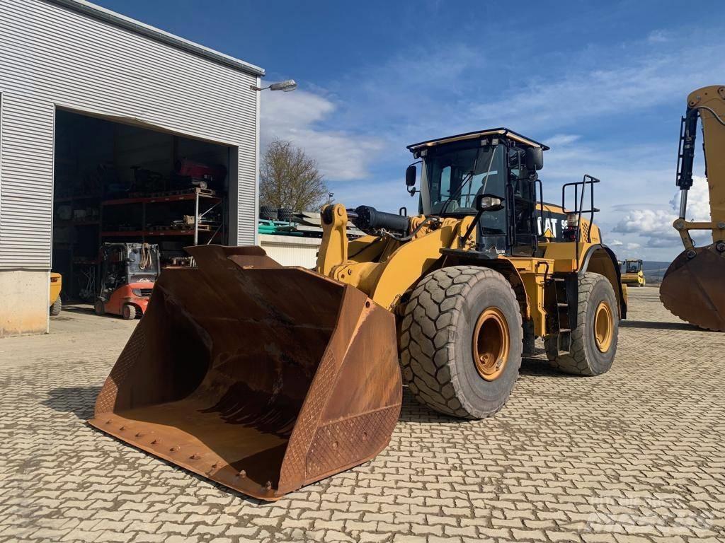CAT 966K XE Incarcator pe pneuri