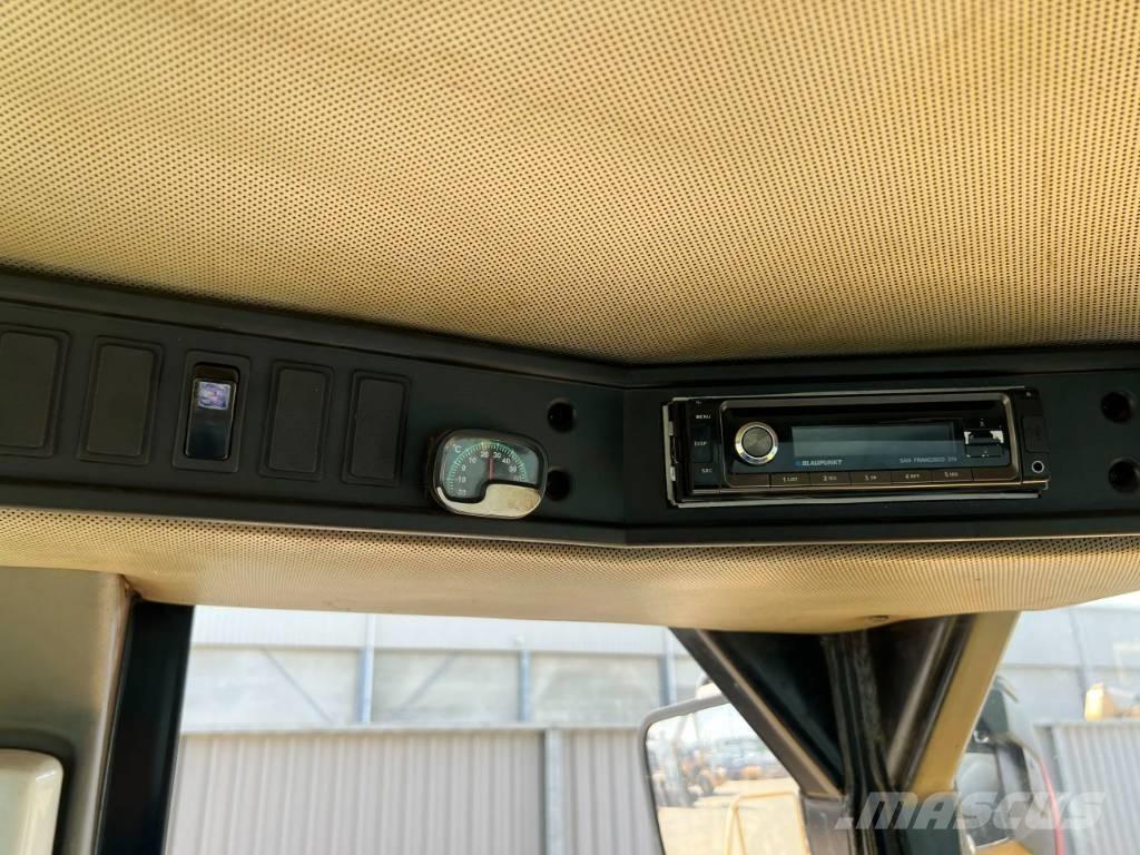 CAT 824H Buldozere pe senile