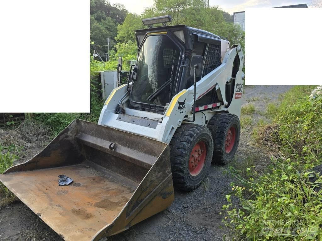 Bobcat S 205 Mini incarcator