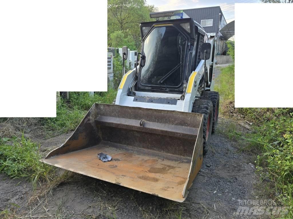 Bobcat S 205 Mini incarcator