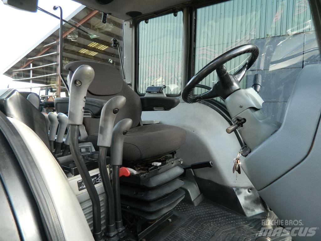Valtra 8550 Tractoare