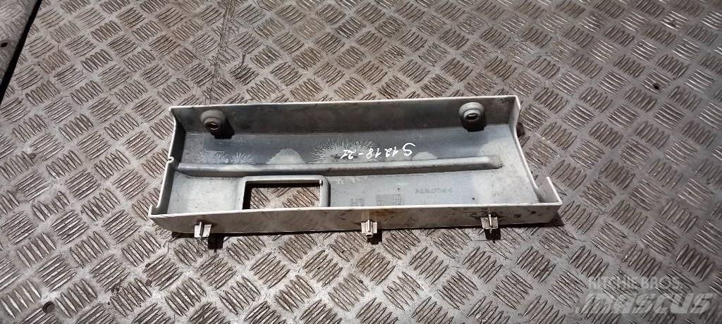 Scania R 440     1779118 Cabine si interior