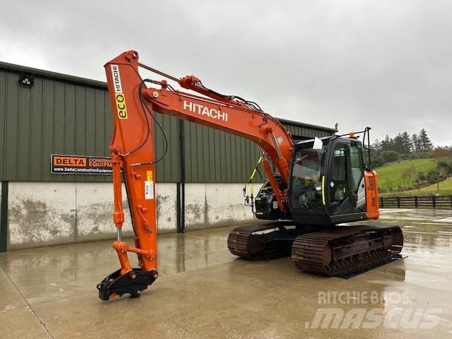 Hitachi ZX 135 US-6 Excavatoare pe șenile
