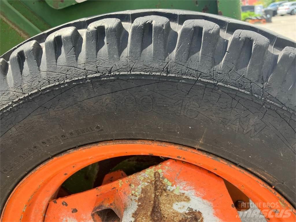 Amazone D8 / 30 E Perforatoare
