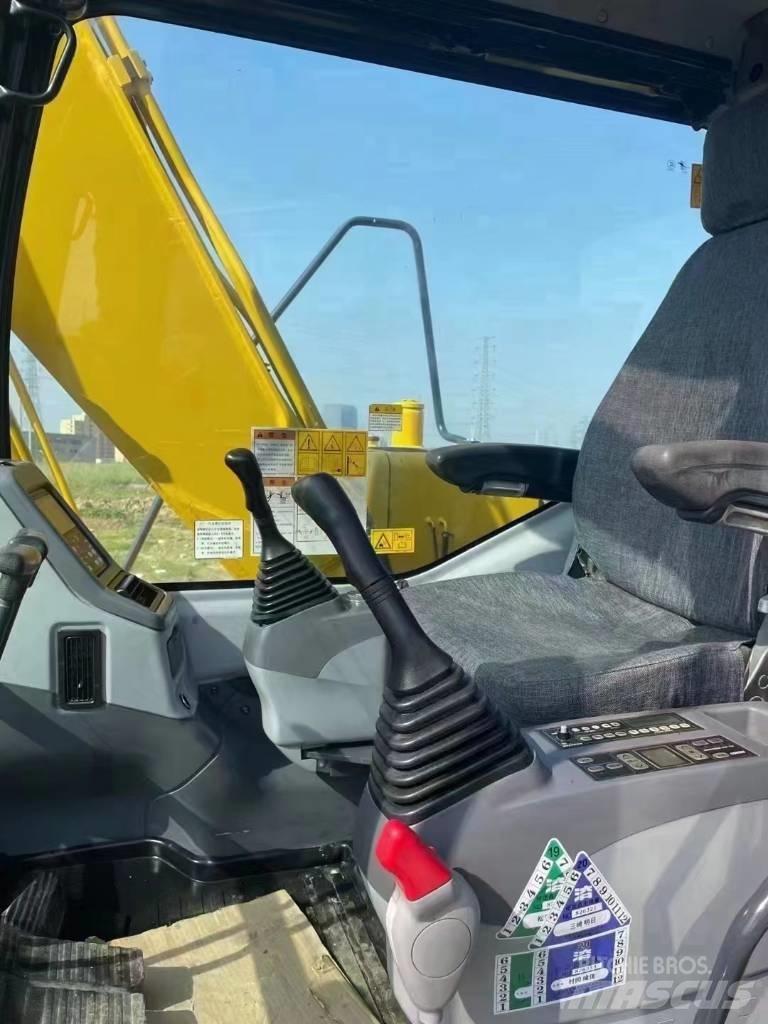 Komatsu PC 110 Excavatoare pe șenile
