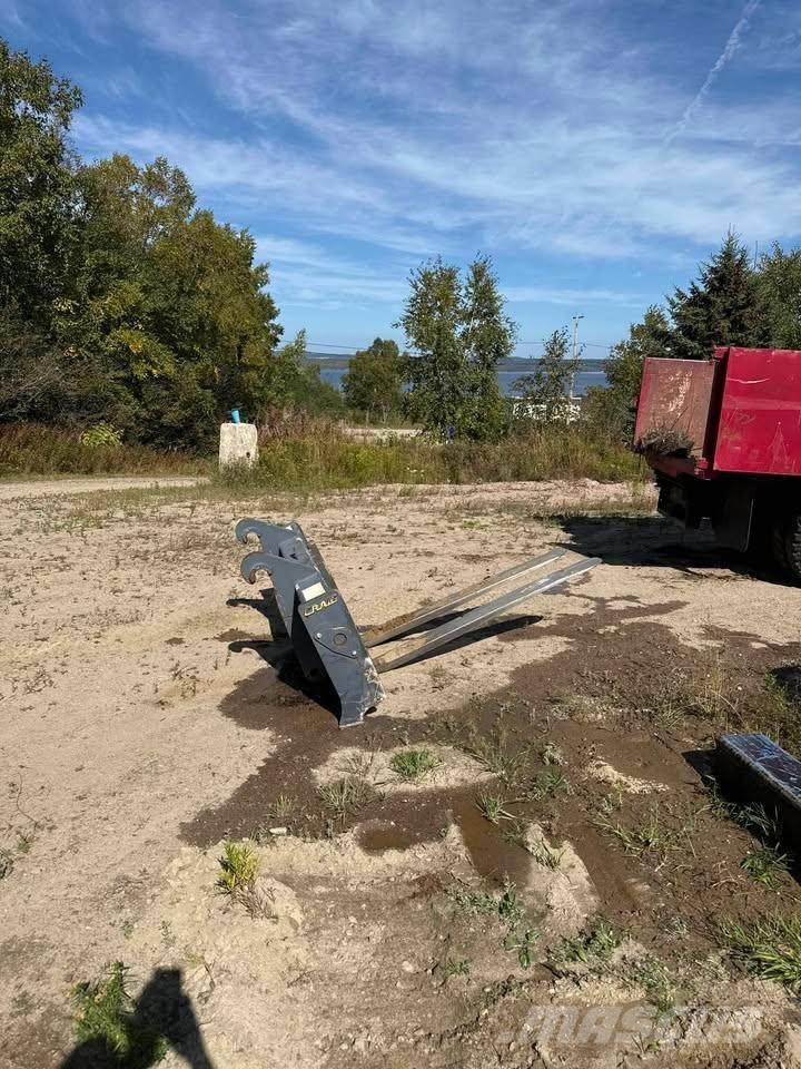 Hitachi ZW 140 Incarcator pe pneuri