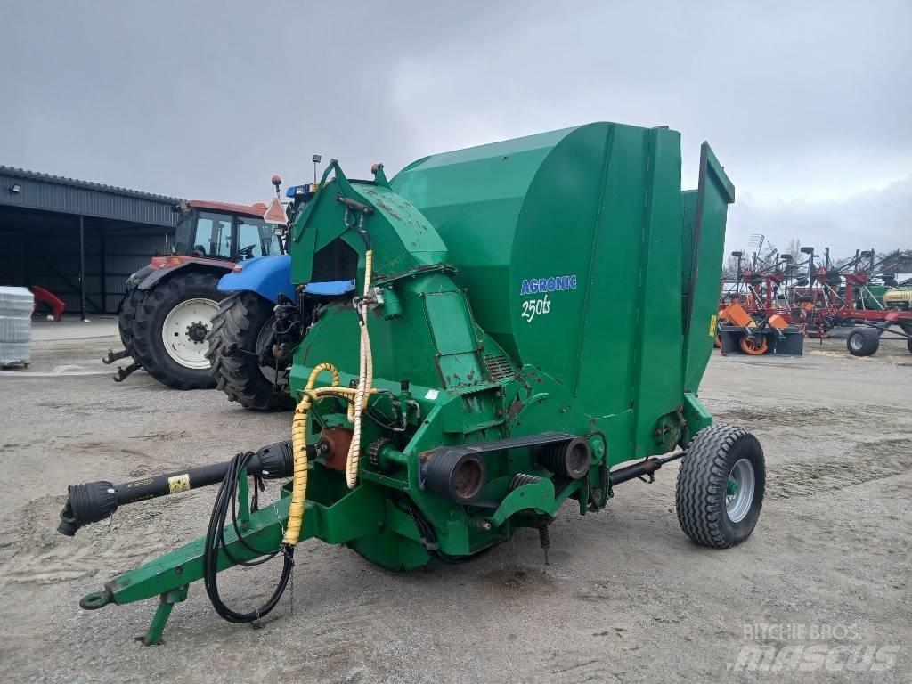 Agronic 250Ts Debalotare, taiere, impachetare