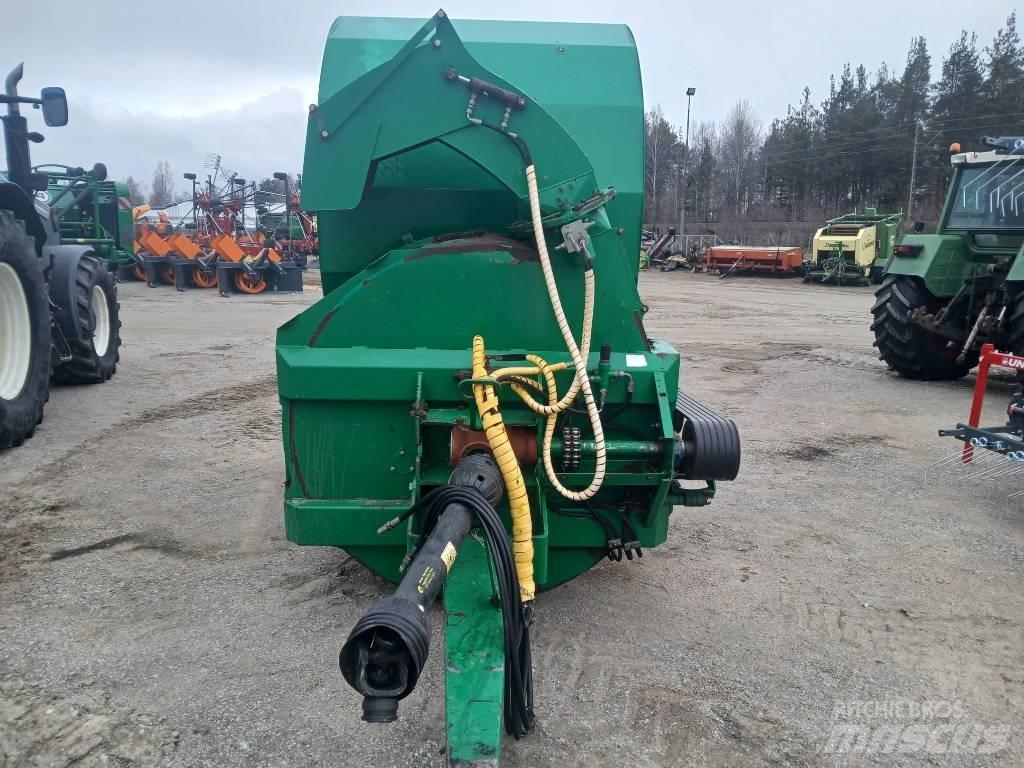 Agronic 250Ts Debalotare, taiere, impachetare