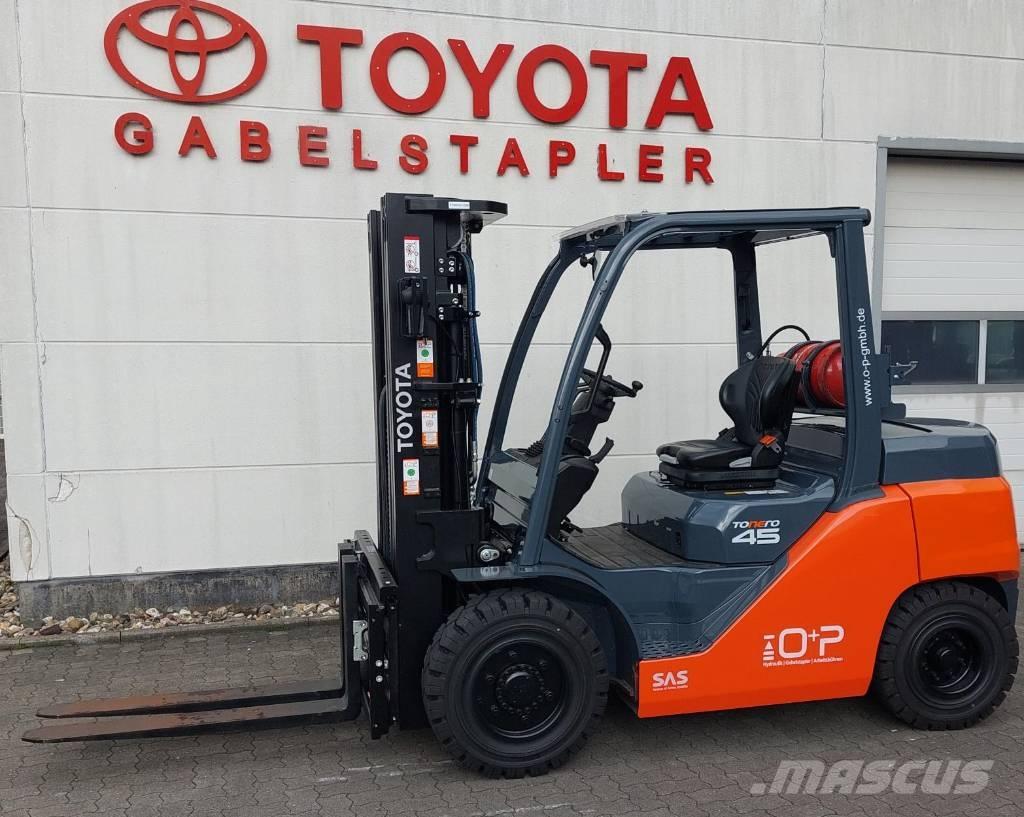 Toyota Tonero 8FG40F Stivuitor GPL