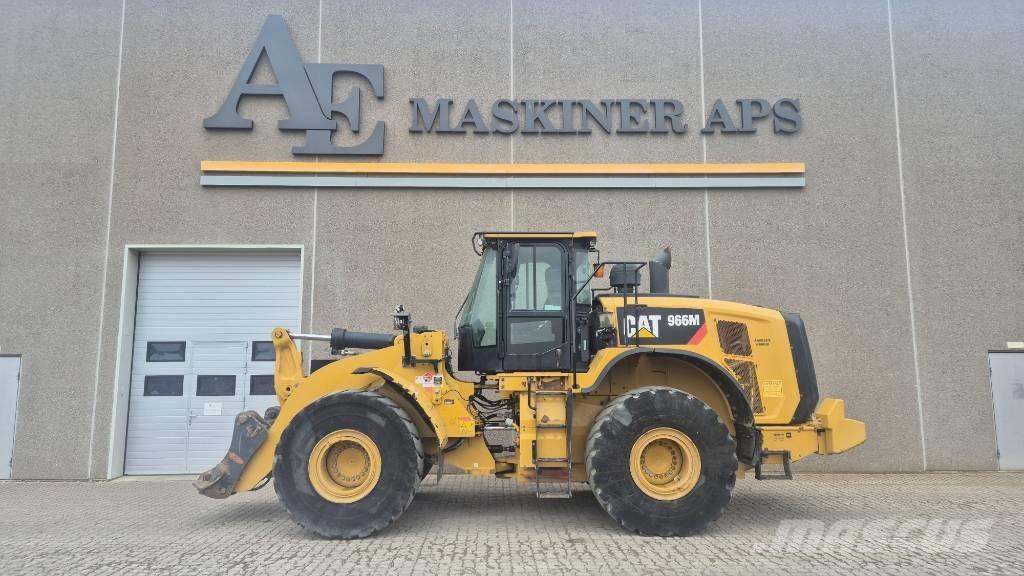 CAT 966 M Incarcator pe pneuri