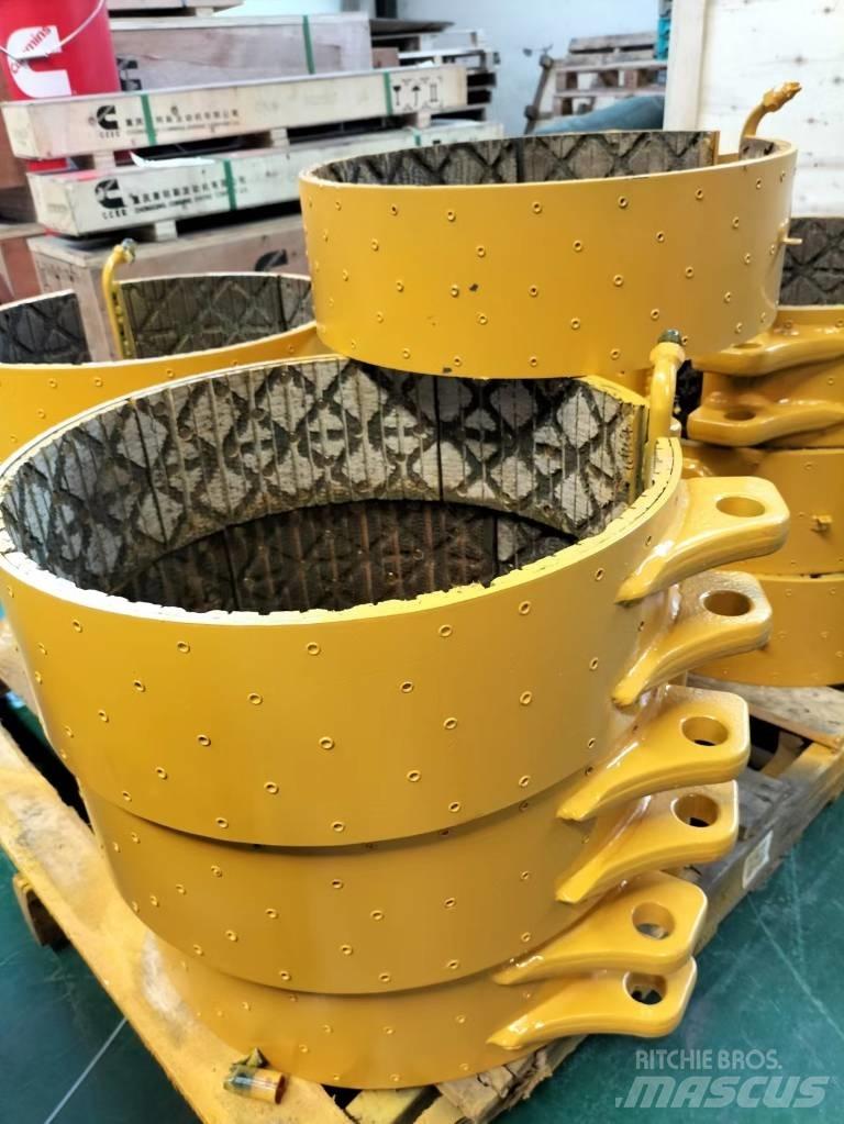 Komatsu D155 Frane