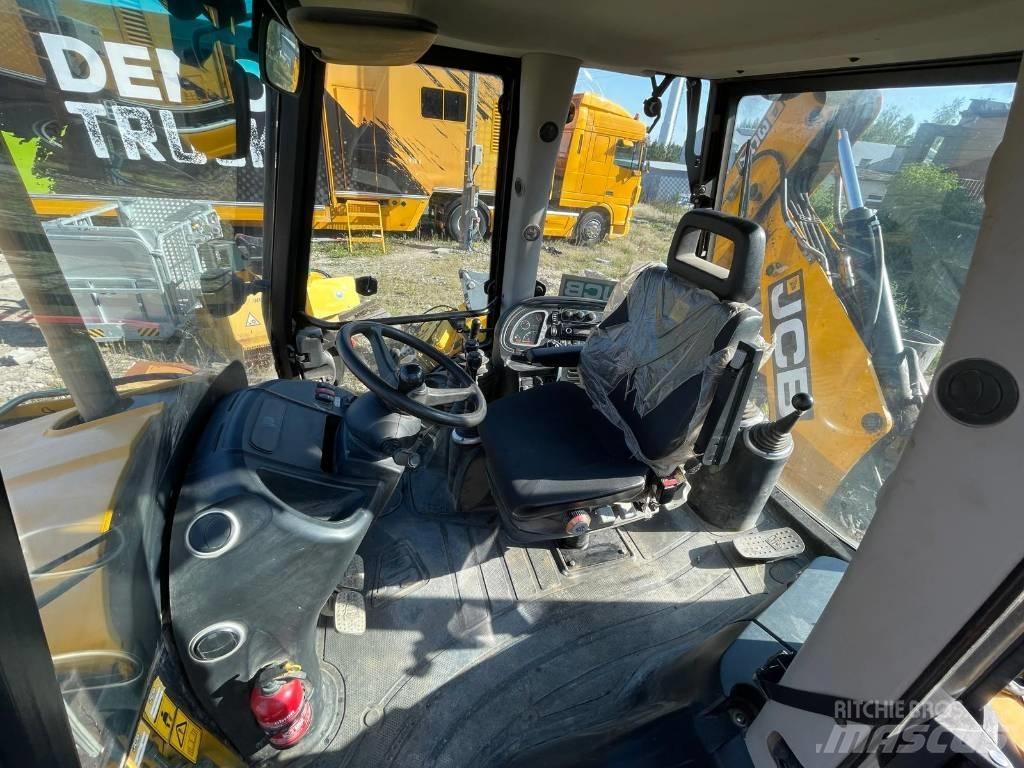 JCB 3 CX Buldoexcavatoare