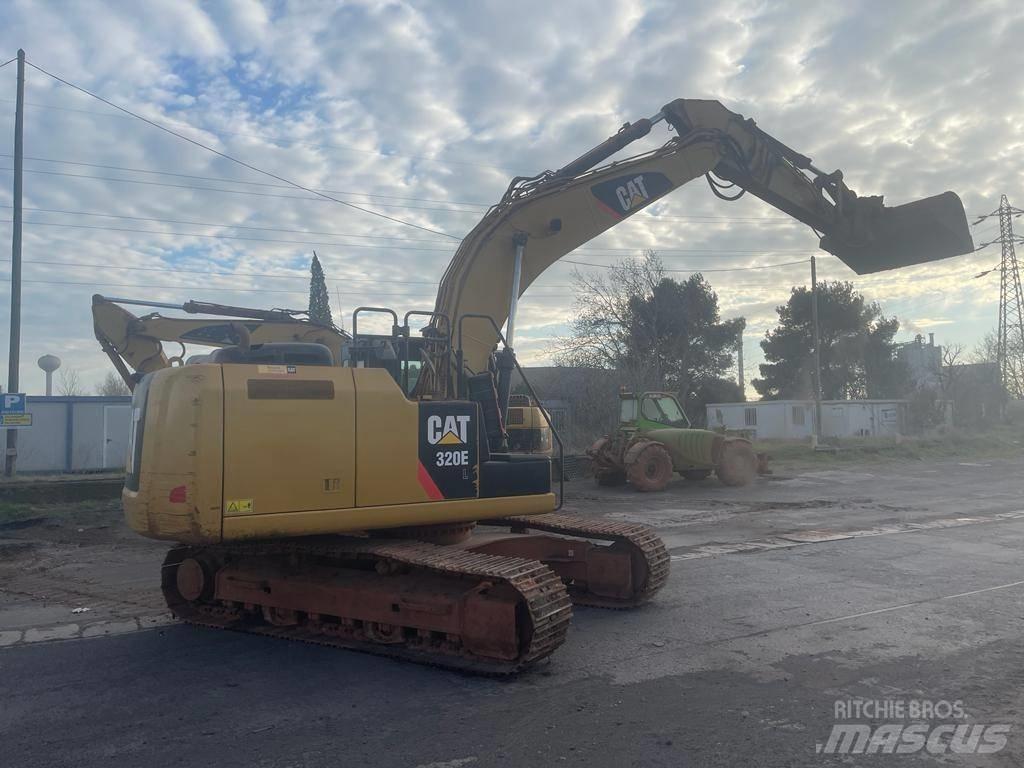 CAT 320 E Excavatoare pe șenile

