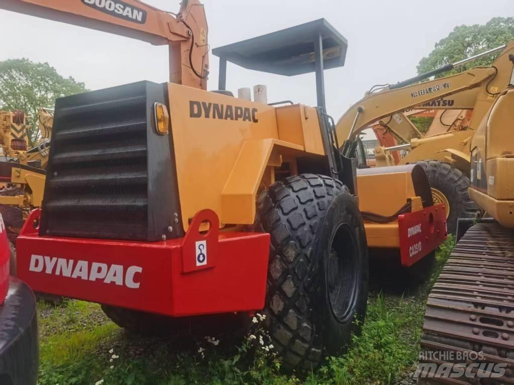 Dynapac ca251d Compactoare monocilindrice