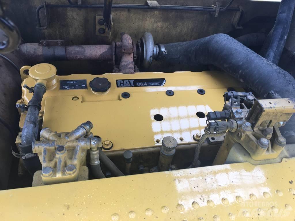 CAT 320 DL Excavatoare pe șenile
