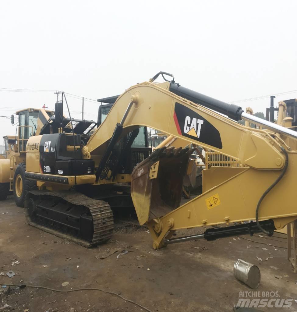 CAT 320 DL Excavatoare pe șenile
