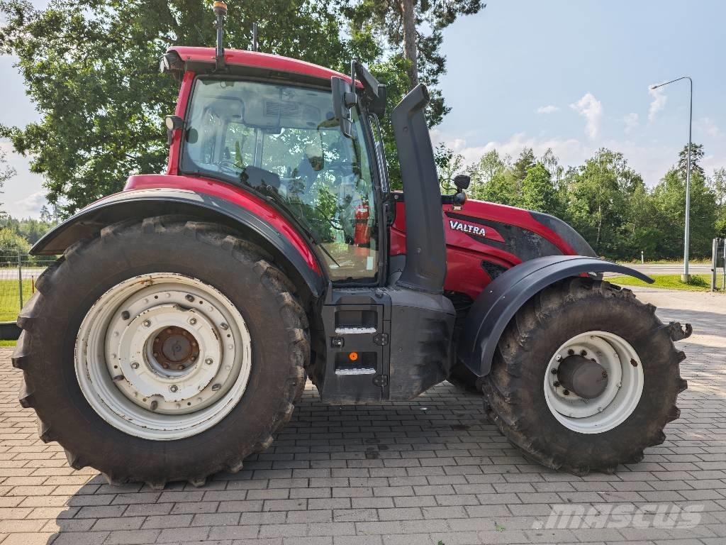 Valtra T 254 V Tractoare