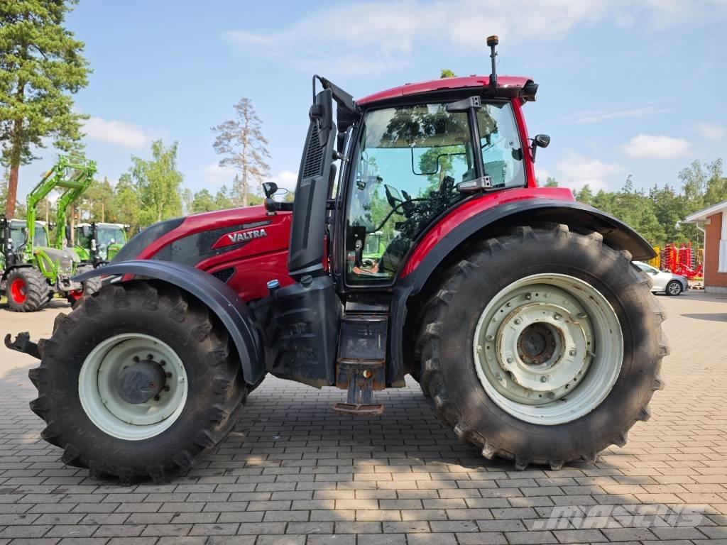 Valtra T 254 V Tractoare