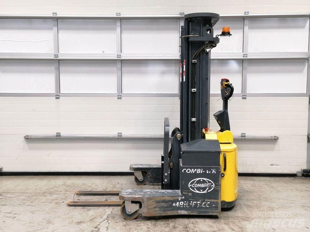 Combilift WR4 Încarcator lateral
